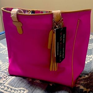 Gently Used Pink Consuela bag ✨